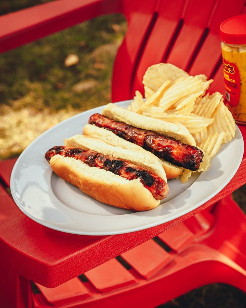 Natural Casing Pork & Beef Hot Dogs Sahlen Packing Co.